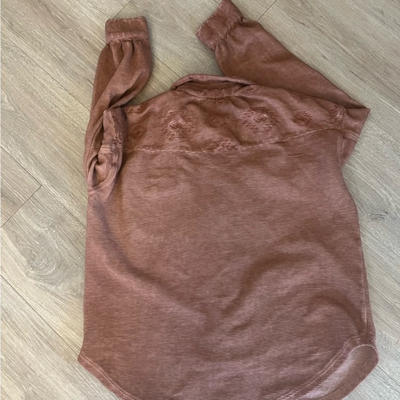 BKE Buckle Aztec Snap Shirt Small - Picture 4 of 4